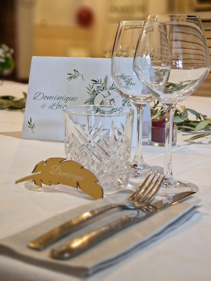 Le Relais De La Caleche Hotel Le Beausset Ngoại thất bức ảnh